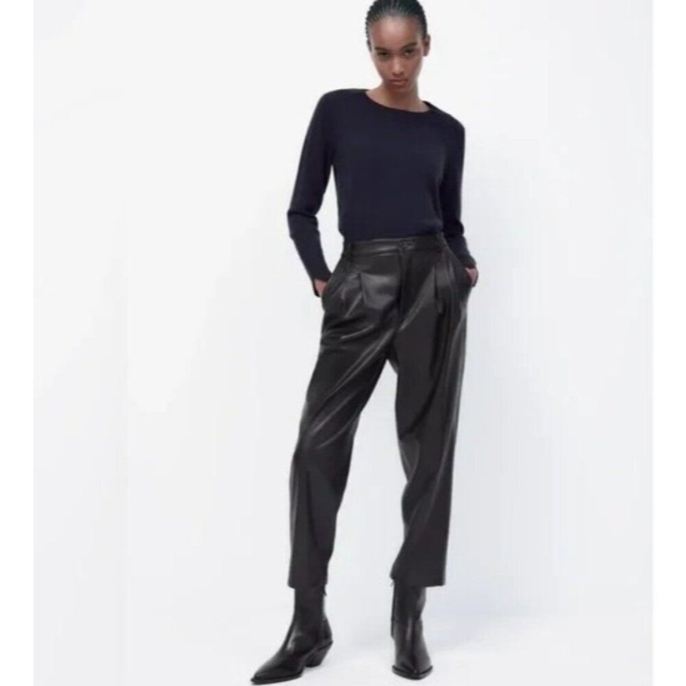 Zara Womens Pants S Black Faux Leather Straight Leg Pleated Hi rise 4043/327 NWT